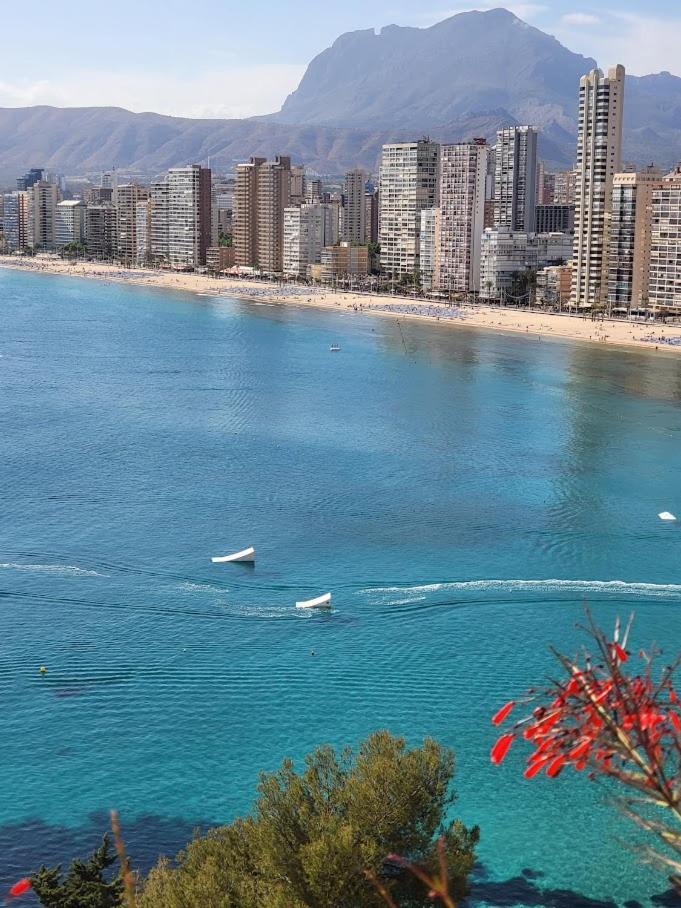 Trinisol II Private Apartments With Sea View Benidorm Ngoại thất bức ảnh
